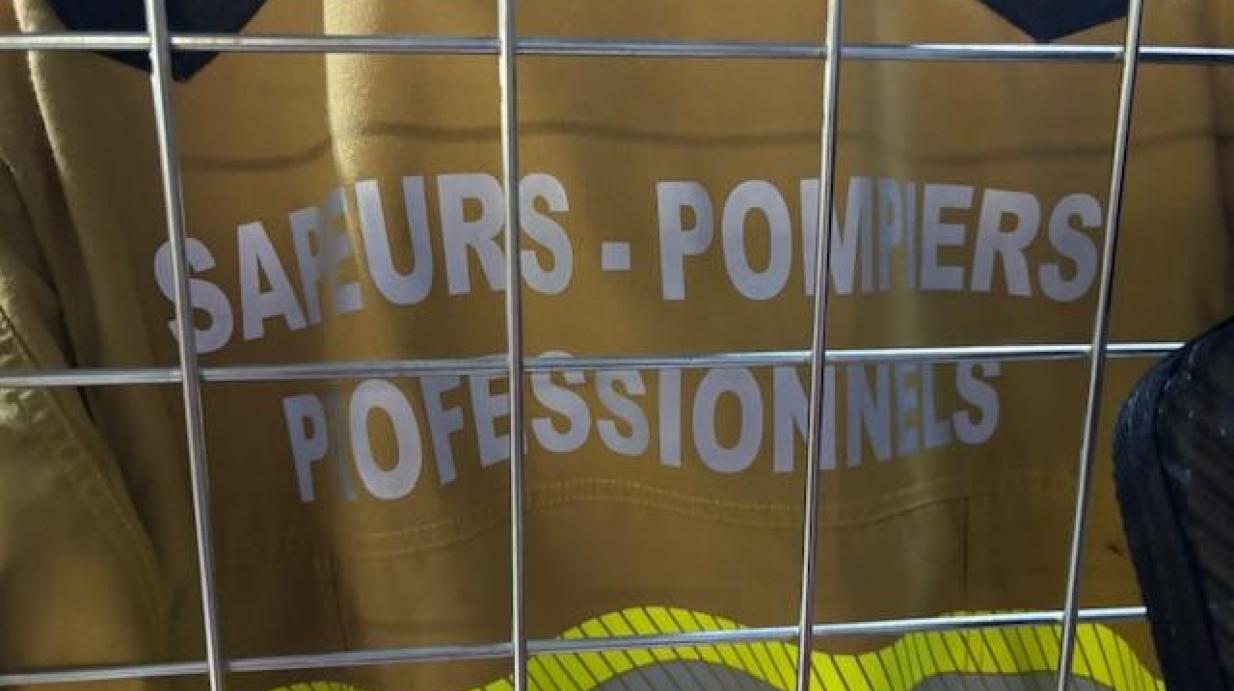 La CNCI célèbre ses nouveaux membres à la caserne des pompiers